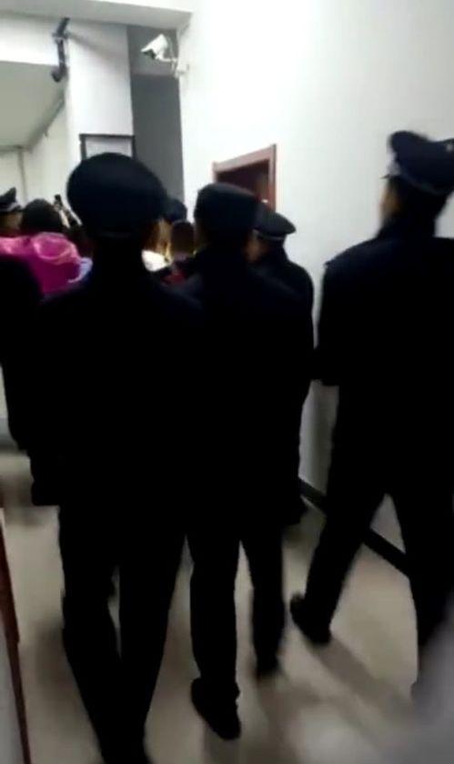 小沈阳吃饭爆料视频,揭秘明星日常饮食生活